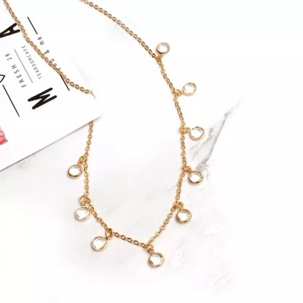 3/$30 💛 Rhinestone Choker Necklace - Picture 2 of 5